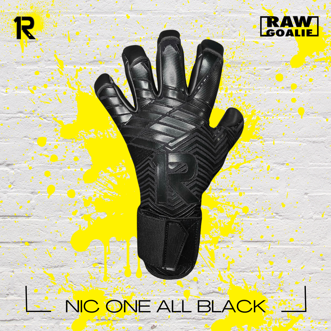 NIC ONE ALL BLACK 7° GENERACIÓN